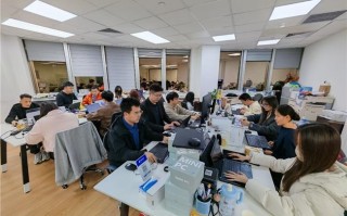 我再也不信“便宜没好货”了！300块一个月的AI会计代理做账，比我请的坐班会计还稳？